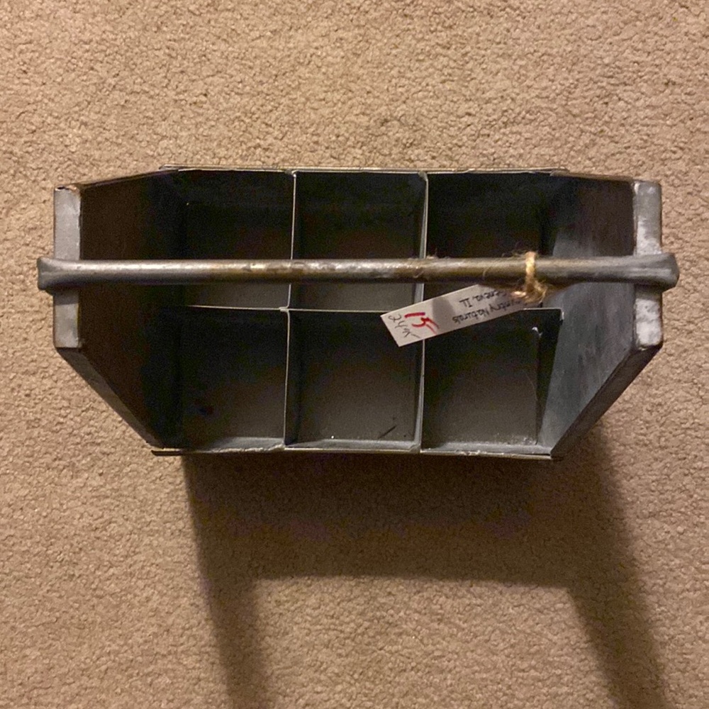 Rustic Tin Carry Caddy